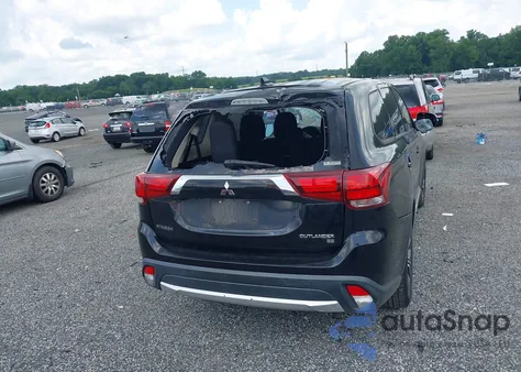 2017 Mitsubishi Outlander Se/Sel z USA, uszkodzony, nr VIN JA4AZ3A30HZ003020